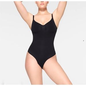 SKIMS Seamless Sculpt Brief Bodysuit | Onyx